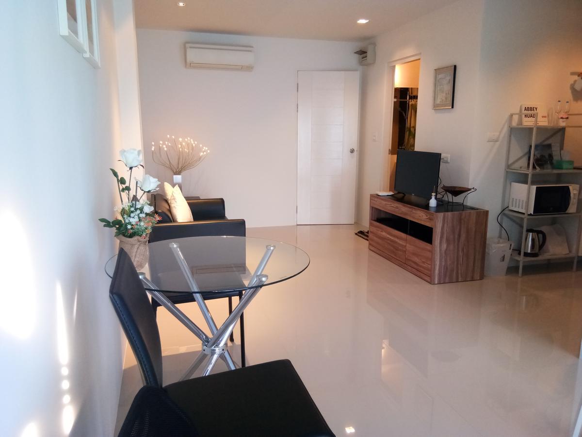 Mosaic Condominium By Malai แม่พิมพ์ ภายนอก รูปภาพ
