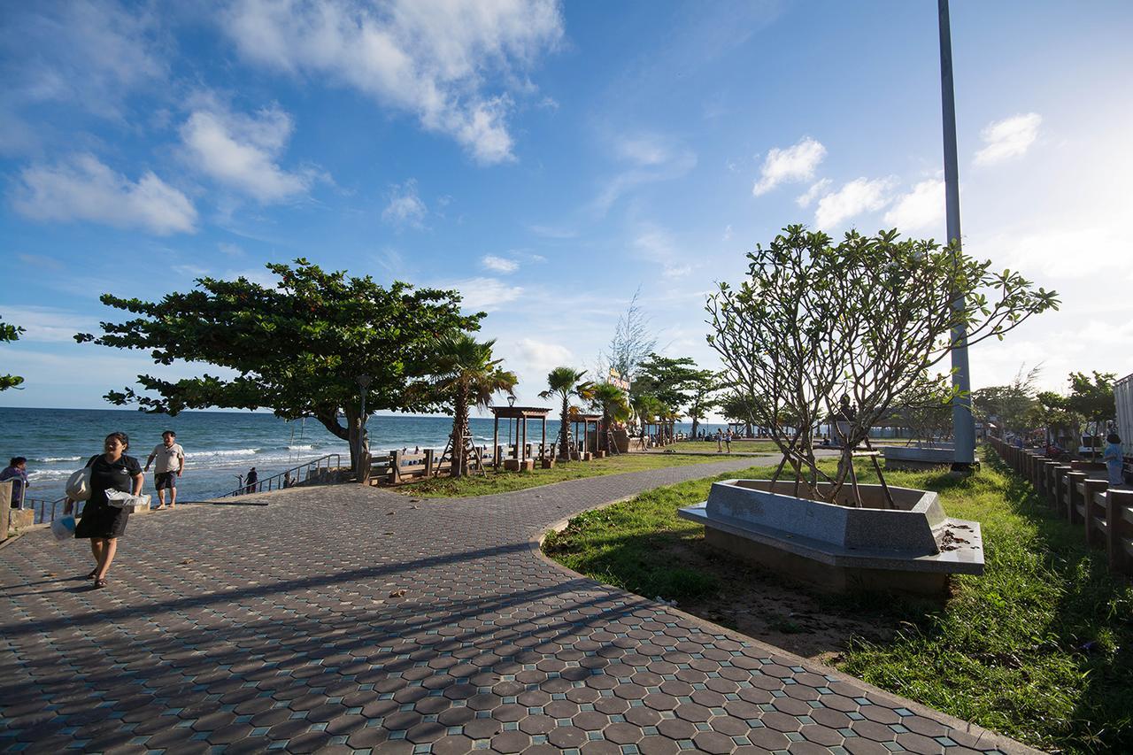 Mosaic Condominium By Malai แม่พิมพ์ ภายนอก รูปภาพ